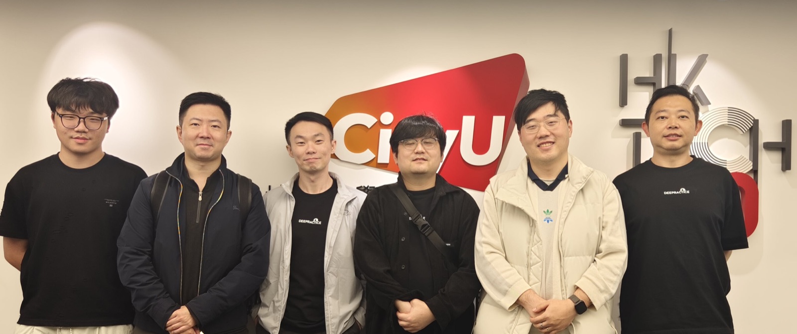 深度实践团队在香港城市大学 HK Tech 300